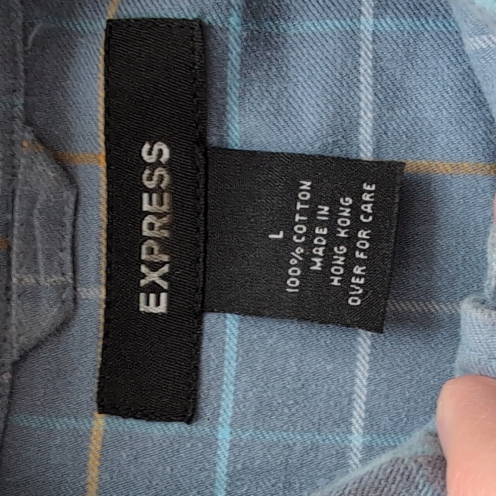 Men's Express Button Down - Picture 4 of 6